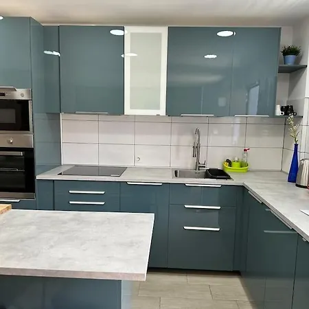 A Un Paso De La Playa Candelaria