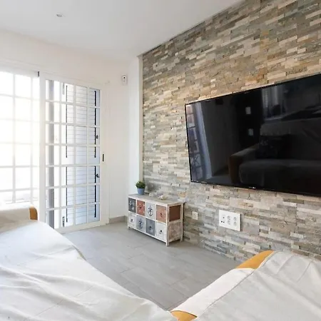 A Un Paso De La Playa * קנדלריה