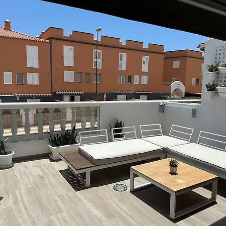 A Un Paso De La Playa דירה קנדלריה